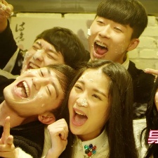 導演，我們不約