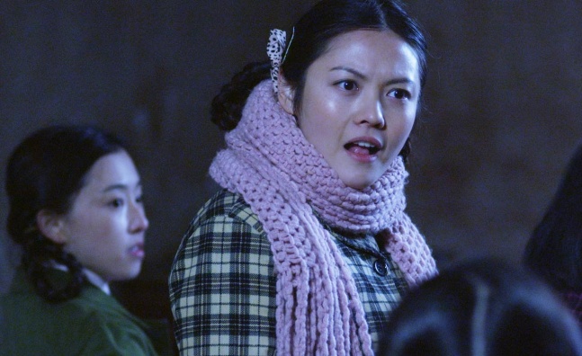 她与费璇,秦天宇等一众平均年轻只有20岁的小647_396