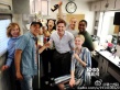 章子怡产后首部戏杀青 变丹尼尔·布鲁赫迷妹