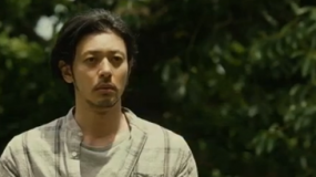 《跨越柵欄》曝預(yù)告 蒼井優(yōu)擁吻小田切讓