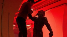 《星际迷航3：超越星辰》“空间站追击”片段