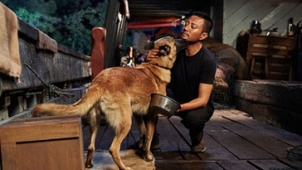 《湄公河行动》番外视频 警犬