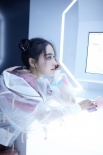 張馨予最新寫(xiě)真哪吒頭俏皮十足 性感熟女變少女