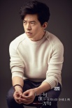 李健献唱《一句顶一万句》主题曲 创作首稿上线