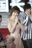 葛天酥胸PK田海蓉美背 長春電影節(jié)女星美艷亮相
