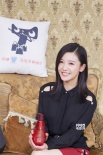 楊子姍直播夸老公完美 自曝《南極絕戀》中全裸背