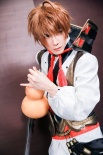 戚薇李承鉉過生日大玩cosplay  網(wǎng)友：城會玩！