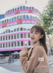 要怪我咯？ 网红蛋糕楼与SNH48黄婷婷合影后遭拆