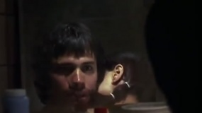 《爱情是狗娘》 预告片