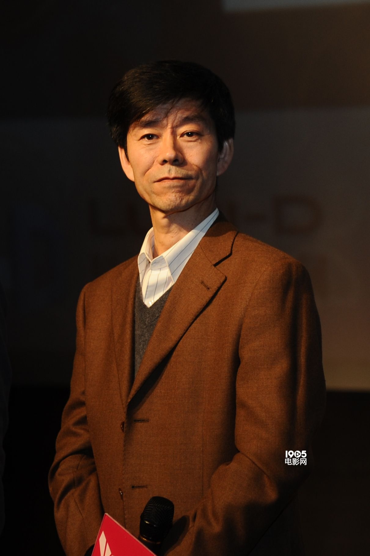 《我在故宫修文物》燃到武汉 "故宫男神"受追捧