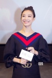 《28岁未成年》广州路演 观众赞倪妮演活两个角色