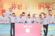 話劇電影《你好瘋子》元旦上映 萬(wàn)茜金士杰拼瘋癲