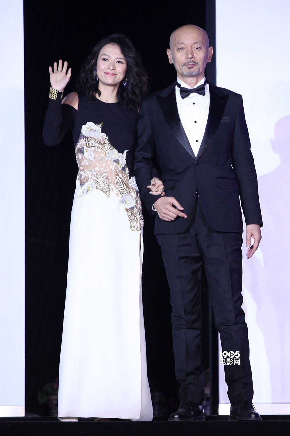 《罗曼蒂克》首映礼 葛优章子怡齐"抱怨"没演够