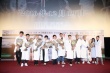 《情圣》路演千人浴袍觀影 閆妮喬杉嗨翻上海灘