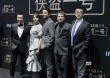 姜文《侠盗一号》红毯人气高 菲丽希缇蓝裙优雅