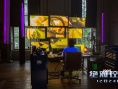 《絕對(duì)控制》曝圣誕海報(bào) 互聯(lián)網(wǎng)下的懸絲玩偶