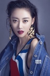 张天爱“鬼马”打拳写真 少女感十足变拳击手