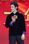 成龙携广场舞大妈尬舞：我是她们心中的小鲜肉