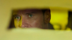 《血浓于罪》片段 “法鲨”街头飙车直怼警察