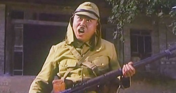 举起手来