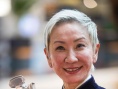 施南生榮獲“柏林攝影獎” 登臺感謝老搭檔徐克
