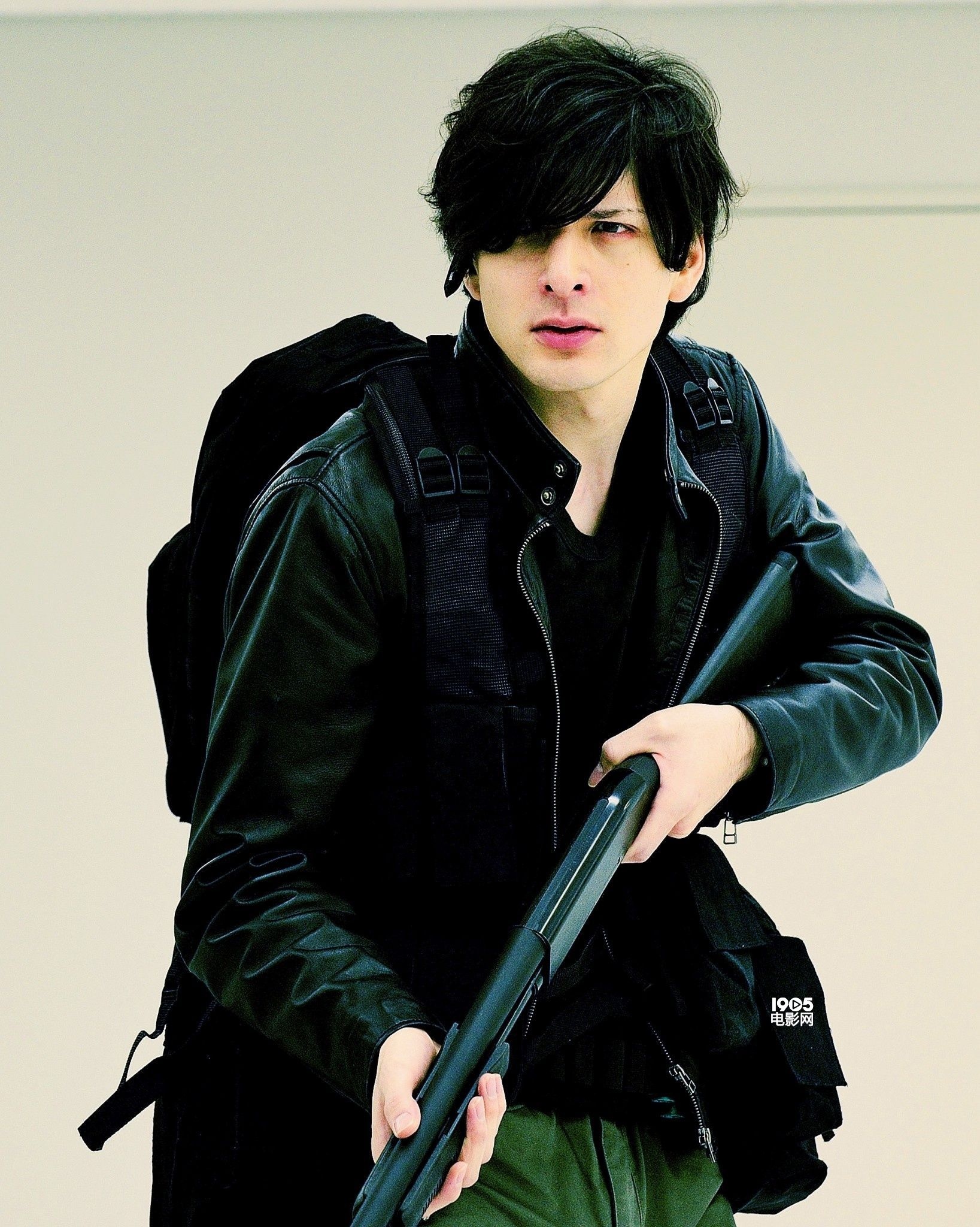 真人版《亚人》首曝剧照 绫野刚演佐藤健死对头