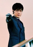 真人版《亚人》首曝剧照 绫野刚演佐藤健死对头