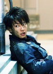 真人版《亚人》首曝剧照 绫野刚演佐藤健死对头