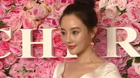 李小璐顏值回歸 表示暫時(shí)會(huì)把重心放在家庭上