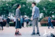 閆妮杜天皓組反差CP 《美容針》新海報(bào)背靠背PK