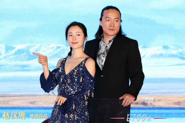 江一燕和她老公照片图片