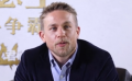 《亞瑟王：斗獸爭霸》查理ID版本終極預告片