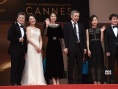 電影《之后》戛納首映 洪尚秀金敏喜攜手現(xiàn)身