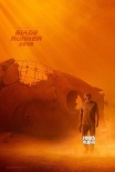《银翼杀手2049》新剧照 高司令对峙哈里森·福特