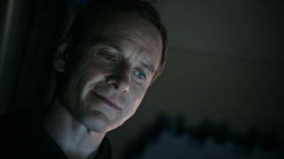 “法鲨”再演生化人  笑谈外太空寻爱记