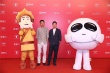 《阿唐奇遇》劇組出席上影節(jié) 茶寵“復活”搶鏡