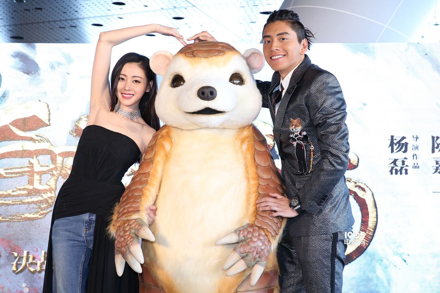 "鲛珠cp"花式撒狗粮 张天爱"劈腿"撩王大陆