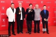 《冰之下》劇組亮相上影節(jié)紅毯 黃渤有望成影帝