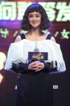 张歆艺王栎鑫尬酒“开污”《泡芙小姐》定档七夕