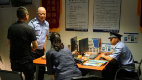 電影《大皮箱》在京熱拍 郭冬臨當(dāng)綠葉很上心