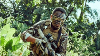 应对枯燥的海上生活 电影成官兵最普遍放松方式