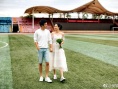 吳敏霞結(jié)婚照曝光 跳水臺(tái)上與老公親吻超甜蜜