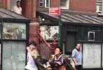 由陳思誠編劇、執(zhí)導，王寶強、劉昊然主演的喜劇探案電影《唐人街探案2》正在紐約密集拍攝中。