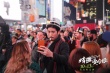 《情遇曼哈顿》发布新特辑 曝“丧心病狂”之旅