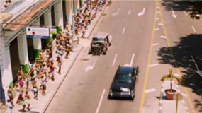 游走哈瓦那老城 回味《速度与激情8》的花式飙车