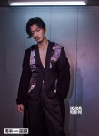 沈星移变性感熟男!陈晓时尚大片演绎迷幻意识流
