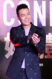 古惑仔重聚警匪片《孤战》 陈小春变身火爆警察