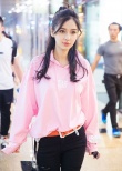 baby成秋冬穿搭模板“可蘿可御” 造型百變魅力足