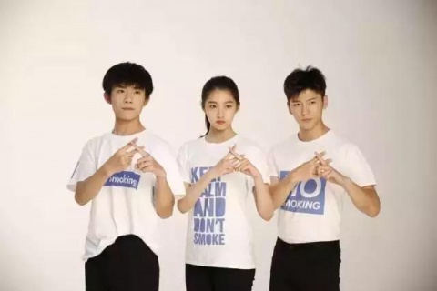 当全民偶像遇上国民闺女 除了狗粮还有满满正