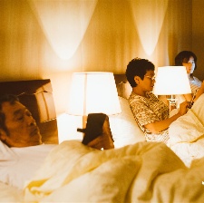 相愛相親